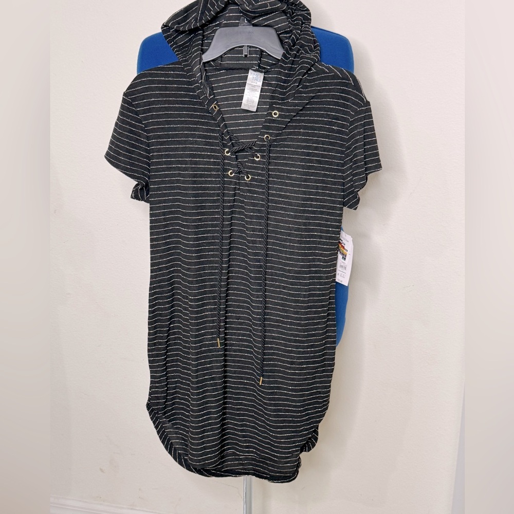 bathing suit, cover-up Black with thin White strips Hooded NWT small (4-6)